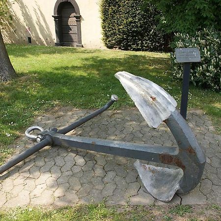 Ferienwohnung Neli Am Rhein Rheinbrohl Dış mekan fotoğraf