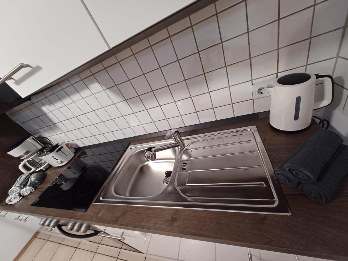 Ferienwohnung Neli Am Rhein Rheinbrohl Dış mekan fotoğraf