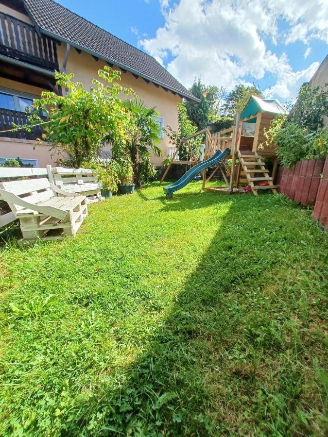 Ferienwohnung Neli Am Rhein Rheinbrohl Dış mekan fotoğraf